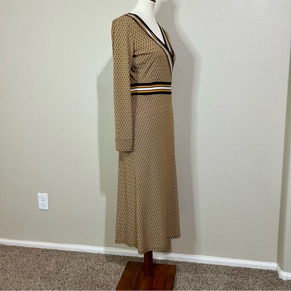 Michael Kors Faux Wrap Border Print Midi Dress - Picture 7 of 13